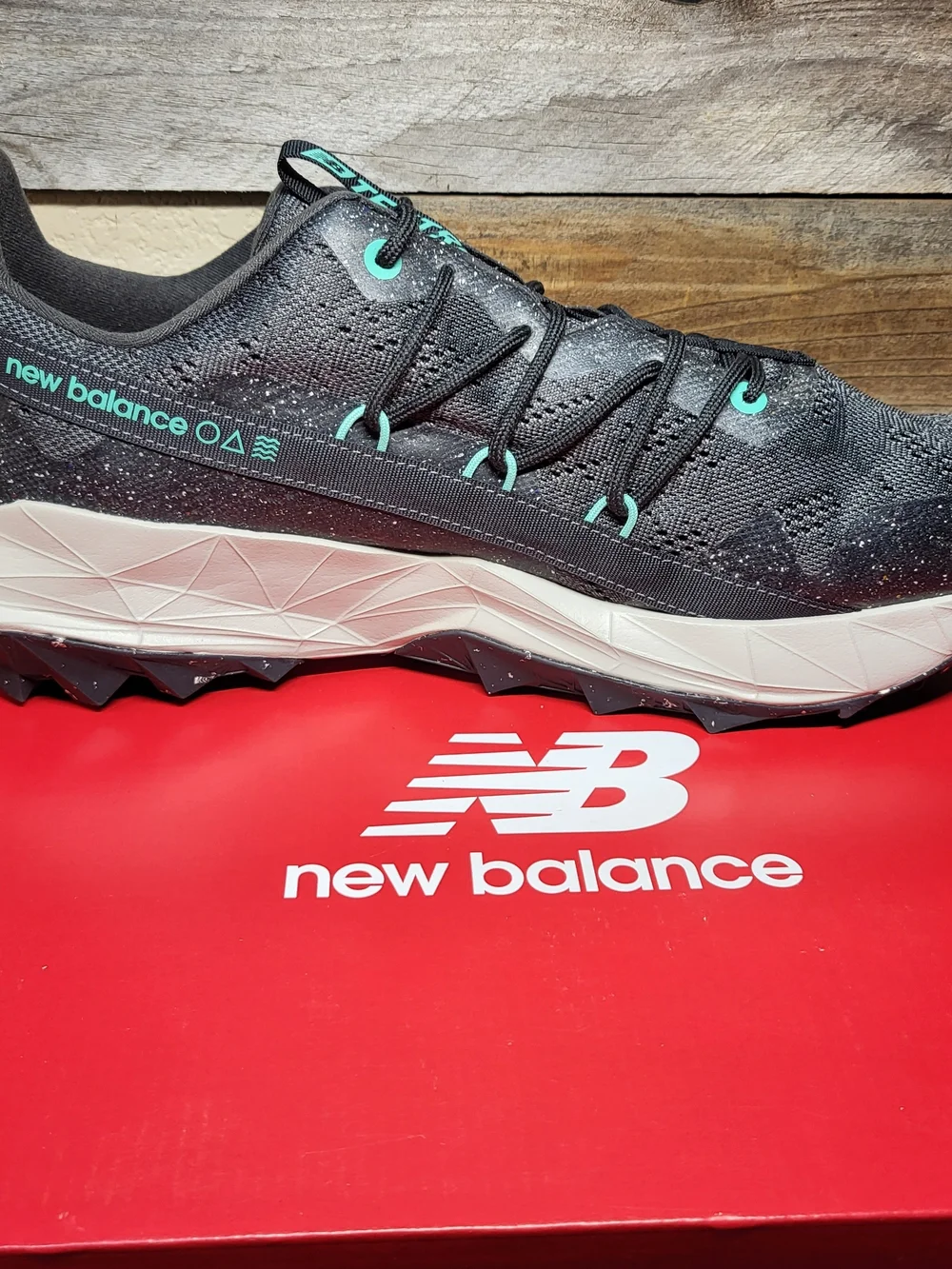 *NEW* New Balance Tektrel Trail Running Shoes Black Green Men's Size 12 WIDE 2E